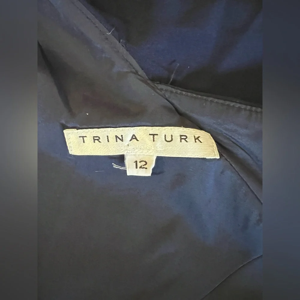 TRINA TURK Indigo Navy Blue One-Shoulder Waterfall Ruffle 12 Gown Special Event - Picture 5 of 13